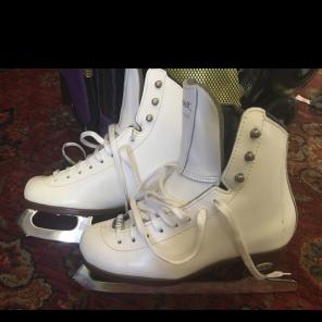 Riedell Iceskates