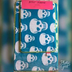 Betsey Johnson 2 Piece Bath Rug Set