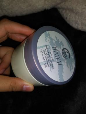 Perfumed skin softener Halku by Avon