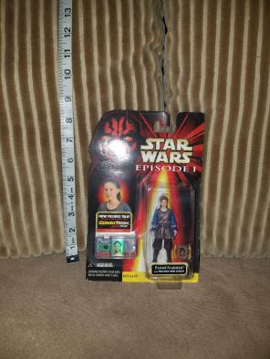 Padme w/pod race view screen