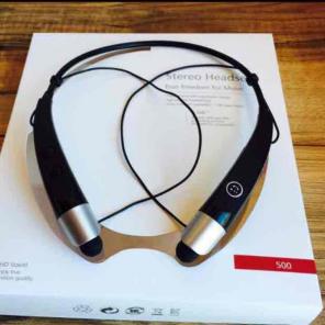 NEW BLACK BLUETOOTH HEADPHONES