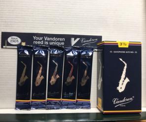 Vandoren Size 3.5 Alto Saxophone Reeds