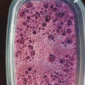 Crunchy slime in purple