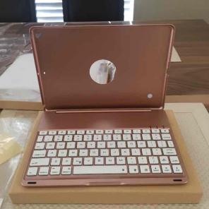 Ipad Pro keyboard case with 7 color LED