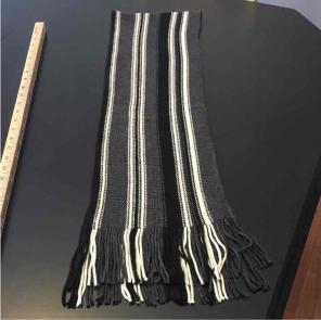 NO BOUNDARIES SCARF