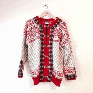 Vintage Dale of Norway red wool sweater