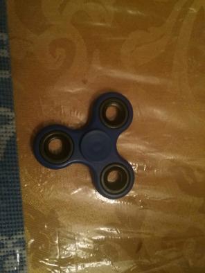 Fidget spinner