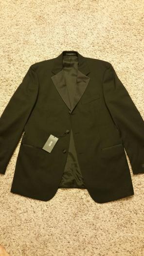 NWT Hugo Boss super 120's wool tux