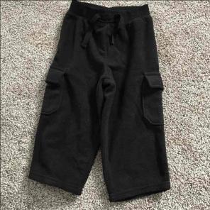 Kids black fleece sweats