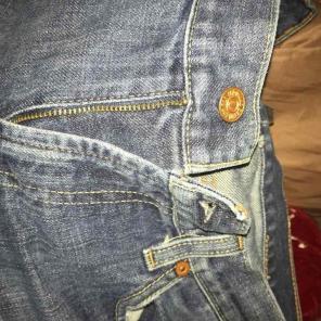 Seven for all mankind jeans sz 33