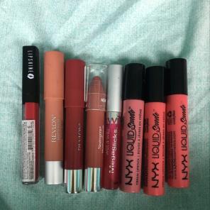 Lip Bundle READ DESCRIPTION