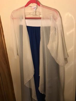 LuLaRoe White Medium Shirley