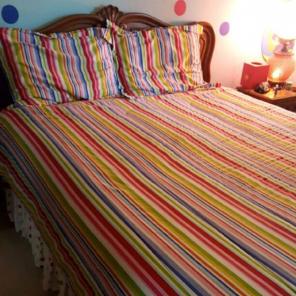RESERVED Queen-sized bed bundle