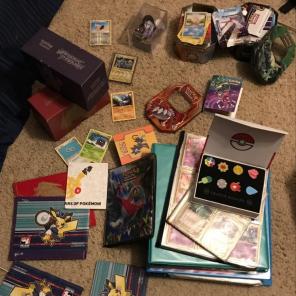 1000s Of Pokémon Cards