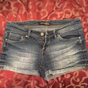 Levi's Shorts
