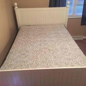 White full size bed