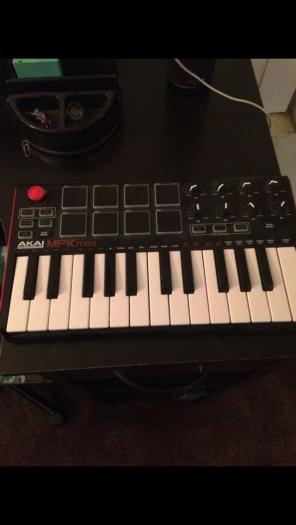 Akai Professional Mpk Mini, Midi Keyboar