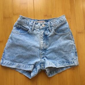 Vintage Guess High Waist Shorts