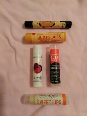 Brand new lip balm bundle ships free