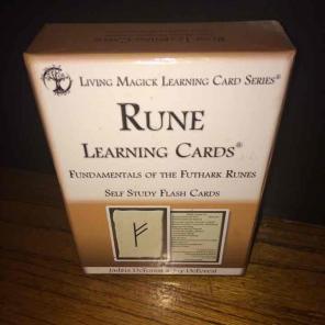 Rune Cards , amazing deck