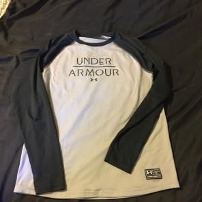 Under Armour Long Sleeve Shirt, Medium
