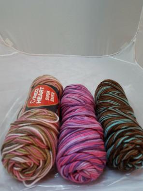$5 Verigated Yarn