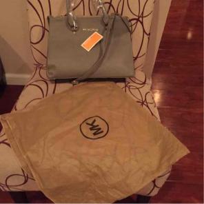 This is brand new Michael Kors tote bag