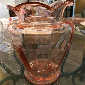Glass vase