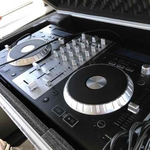 Numark MixDesk Express