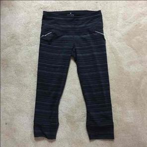 Athleta Relay Capris