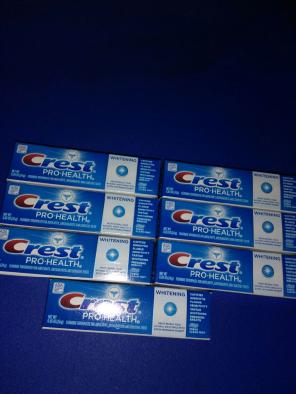 7 Crest Pro Health Whitening Toothpaste