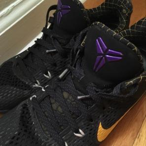 Kobe 11 Basketball Shoes Size 7.5 To 8