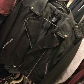 Black f21 leather jacket