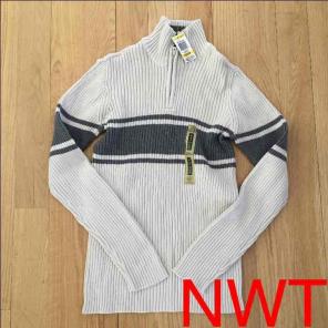 NWT Men's Quarter Zip Sweater