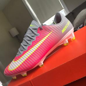 Womens Mercurial Vapor XI FG
