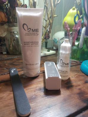 MANI/PEDI KIT WITH MAKEUP BAG