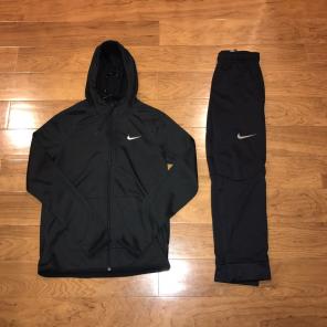 Men's Nike Jacket and Sweats Bundle