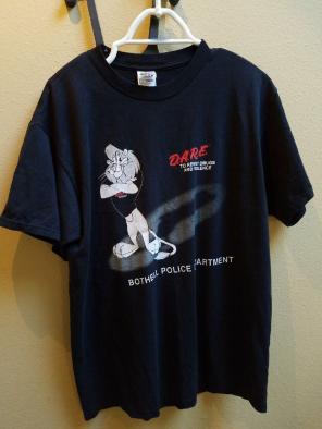 90's Vintage DARE shirt