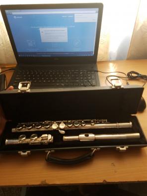 LJ Hutchen flute