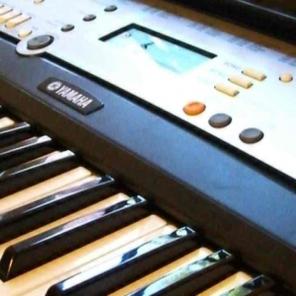 Piano keyboard for parts