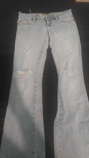 Rip jeans
