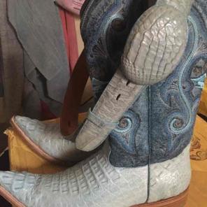 Cowboys boots