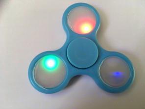 1 Led light Fidget Spinner - Blue
