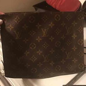Louis Vuitton Clutch