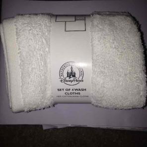 NWT Disney Parks set of 4 washcloths
