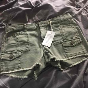 NWT Army green shorts