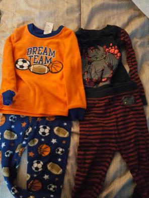 2 pair of boys pajamas