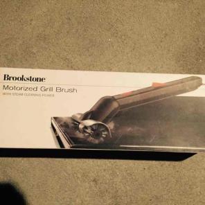 BROOKSTONE MOTORIZED GRILL BRUSH