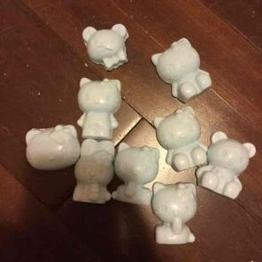 9 Hello Kitty Candle Melts