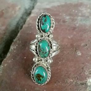 Vintage Sterling Silver Turquoise Ring